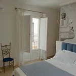 Frühstückspension Vicol8netino 4*